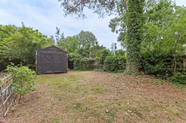 1603 Seaboard AVE, Chesapeake, VA 23324