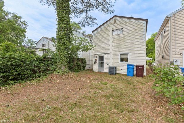 1603 Seaboard AVE, Chesapeake, VA 23324