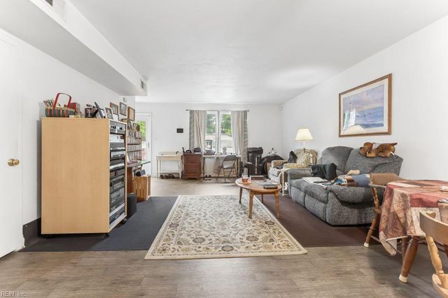 1603 Seaboard AVE, Chesapeake, VA 23324