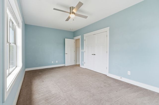 1433 14th Ave, S, Nashville, TN 37212