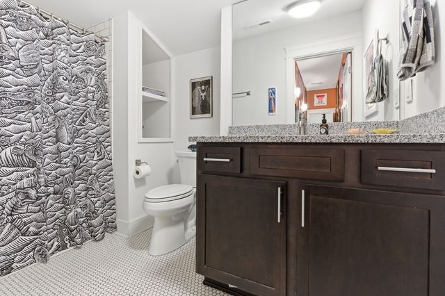1433 14th Ave, S, Nashville, TN 37212