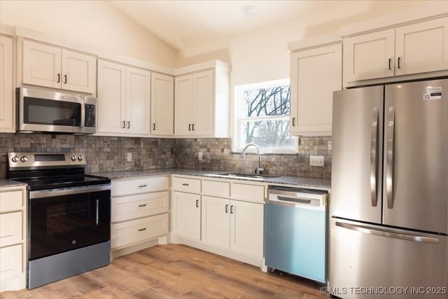 400 Vine Street, Chelsea, OK 74016