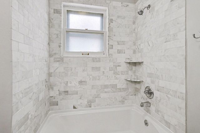 1118 Peddie Street, Houston, TX 77009