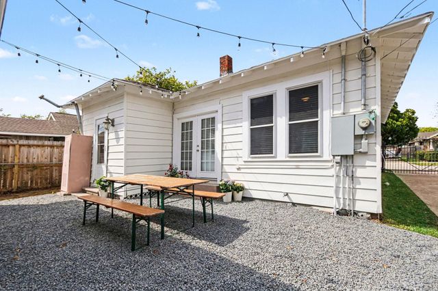 1118 Peddie Street, Houston, TX 77009