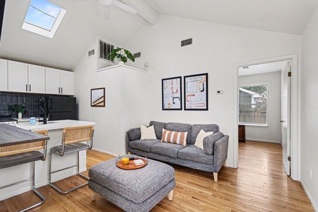 1118 Peddie Street, Houston, TX 77009