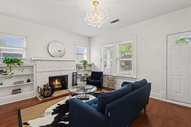 1118 Peddie Street, Houston, TX 77009