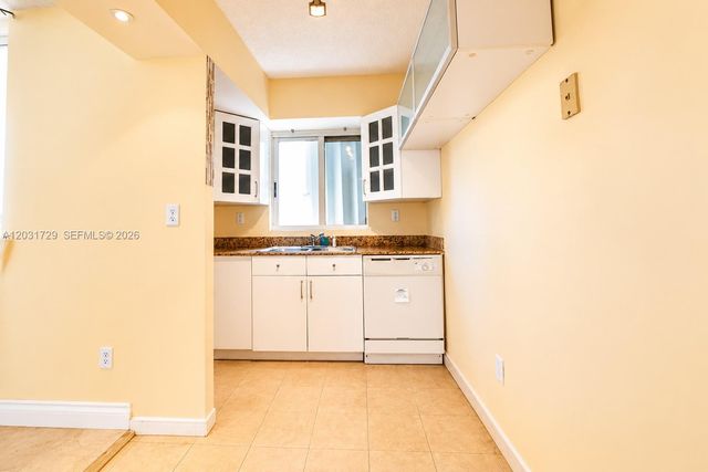 5900 Collins Ave 601, Miami Beach, FL 33140