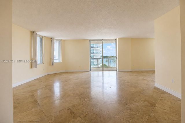 5900 Collins Ave 601, Miami Beach, FL 33140