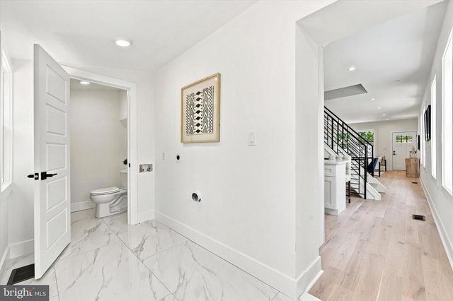 404 LEVERINGTON AVE, Philadelphia, PA 19128