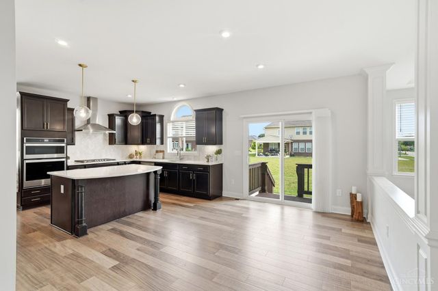 4354 Highland Green Drive, Mason, OH 45040