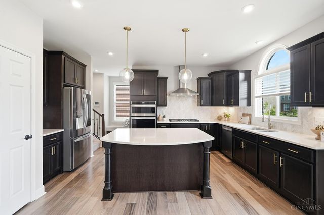 4354 Highland Green Drive, Mason, OH 45040