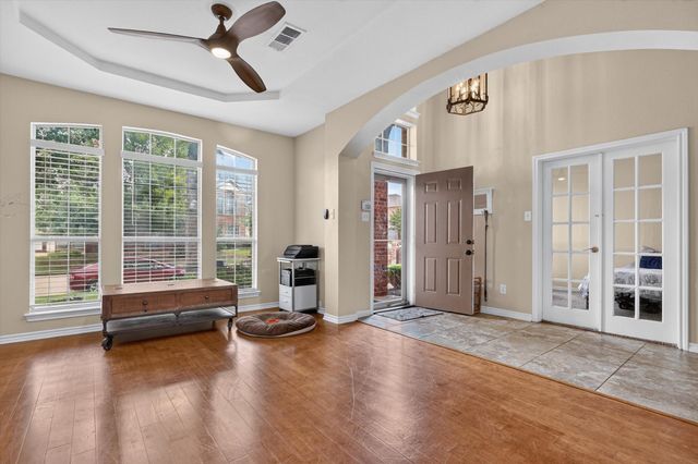 5425 Rolling Meadows Drive, Fort Worth, TX 76123