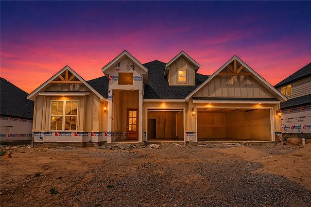 1120 Canyon Maple Street, Centerton, AR 72719