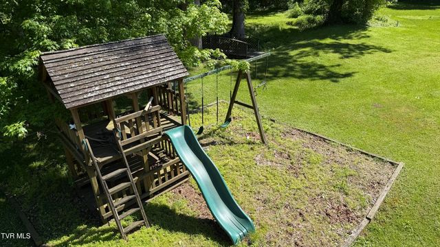 1420 East Cedar Street, Bristol, TN 37620