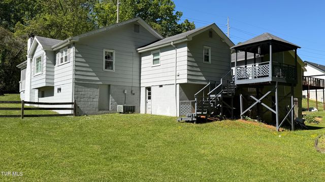 1420 East Cedar Street, Bristol, TN 37620