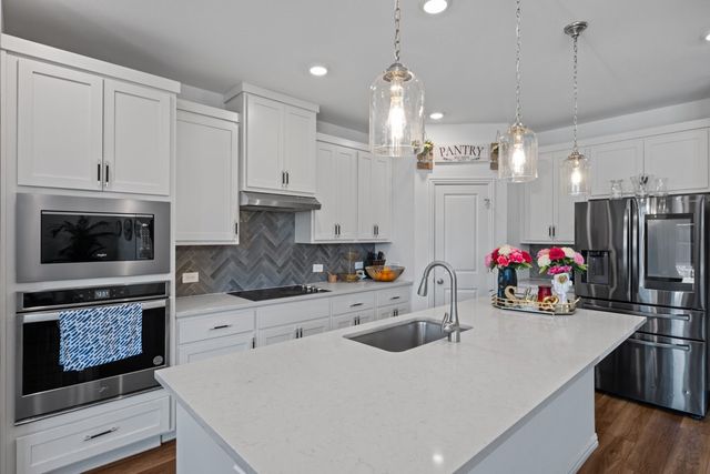 13217 Ridings Drive, Fort Worth, TX 76052