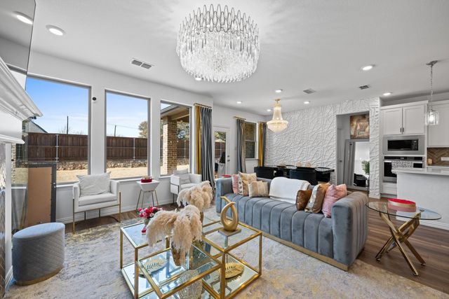 13217 Ridings Drive, Fort Worth, TX 76052