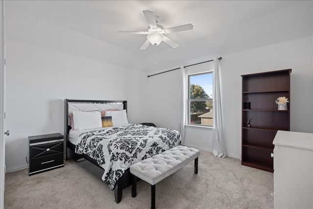 13217 Ridings Drive, Fort Worth, TX 76052