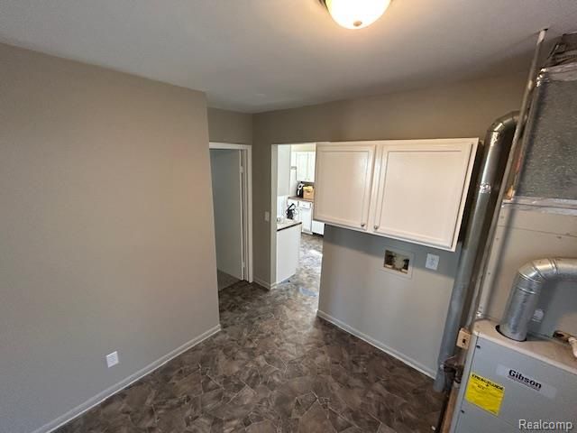 17336 Lowell Street, Roseville, MI 48066