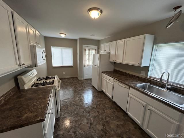 17336 Lowell Street, Roseville, MI 48066