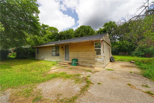 642 15th Street, Fayetteville, AR 72701