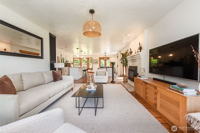 291 Grandview Drive, Sequim, WA 98382