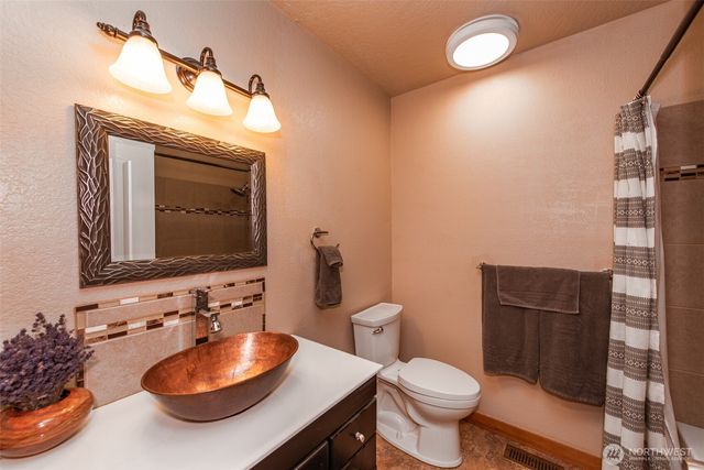 291 Grandview Drive, Sequim, WA 98382