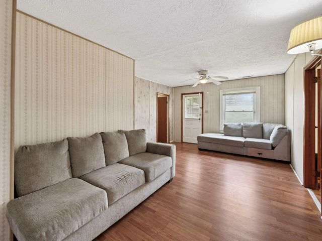 1666 Peabody Avenue, Columbus, OH 43223