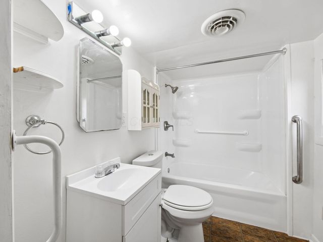 1666 Peabody Avenue, Columbus, OH 43223