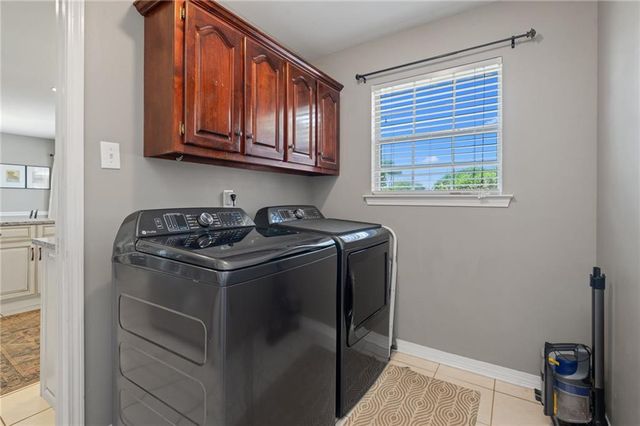2503 Field Brook Circle E, Mobile, AL 36695