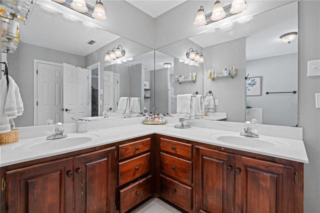 2503 Field Brook Circle E, Mobile, AL 36695