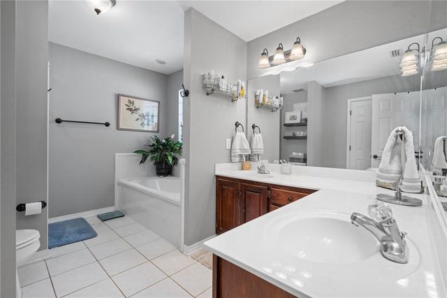 2503 Field Brook Circle E, Mobile, AL 36695