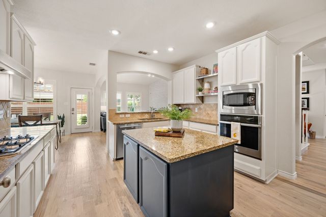 3616 Homestretch Court, Fort Worth, TX 76244