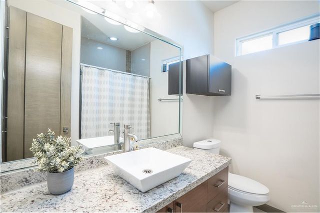 2511 Wernecke Avenue, Mission, TX 78574