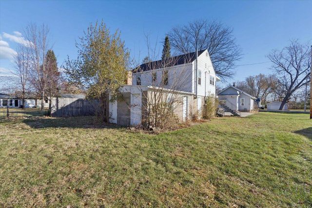 1328 Bittel Street, Beloit, WI 53511