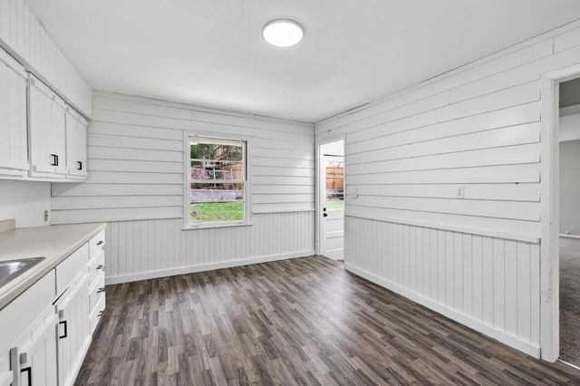 3224 Lake Lane, Arden Hills, MN 55112