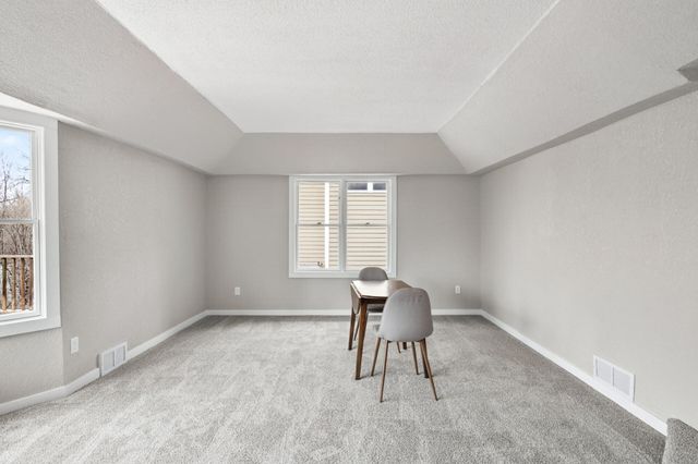 3224 Lake Lane, Arden Hills, MN 55112