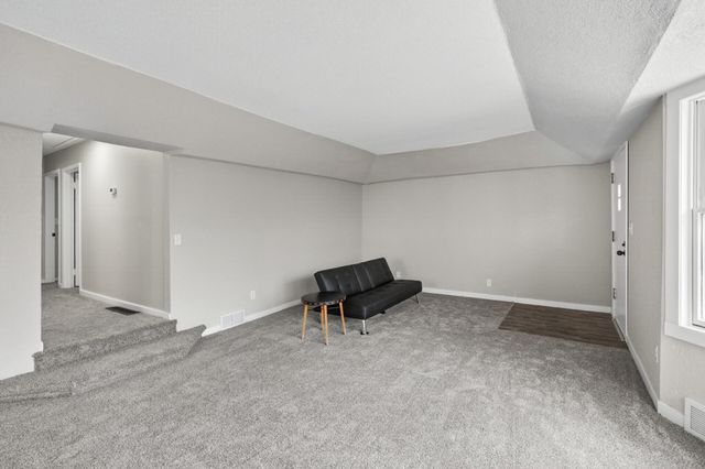 3224 Lake Lane, Arden Hills, MN 55112