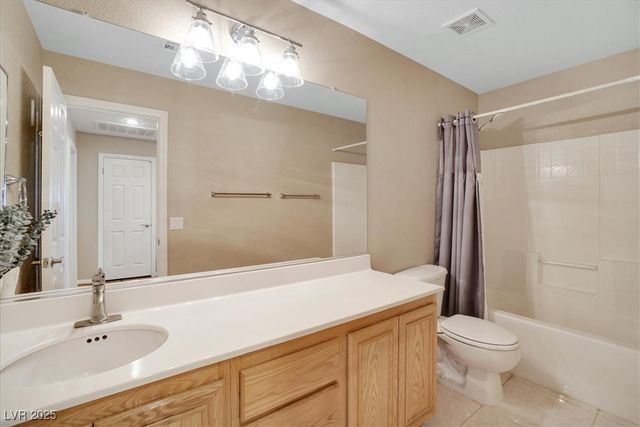 319 Fox Lake Avenue, Las Vegas, NV 89148