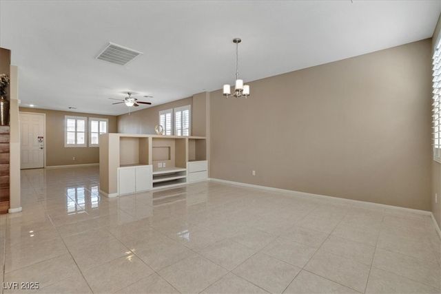 319 Fox Lake Avenue, Las Vegas, NV 89148