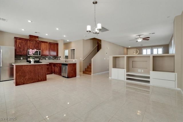 319 Fox Lake Avenue, Las Vegas, NV 89148