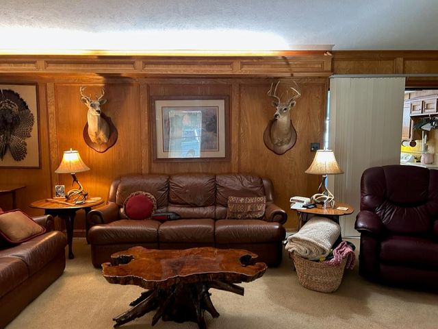 46 Point Loop, Huntsville, TX 77320