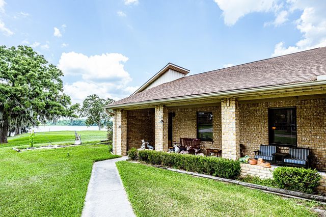 46 Point Loop, Huntsville, TX 77320