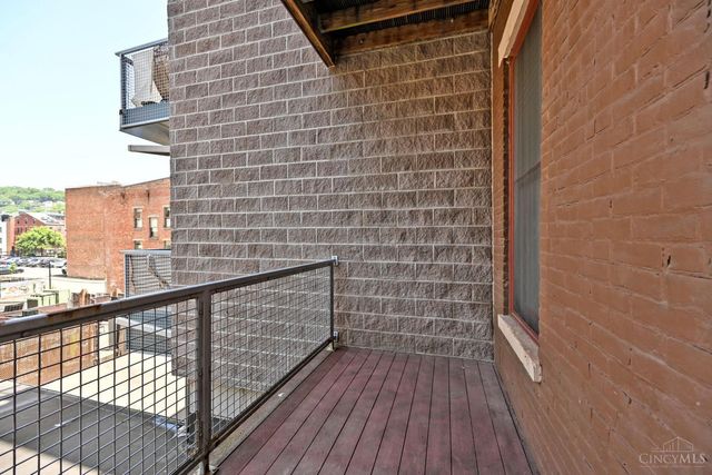 1326 Vine Street, Cincinnati, OH 45202
