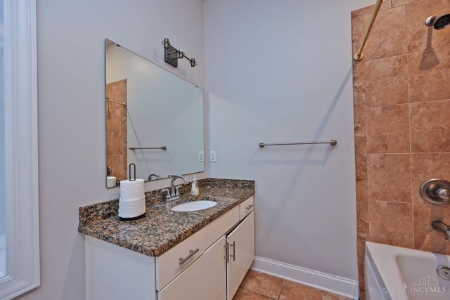1326 Vine Street, Cincinnati, OH 45202