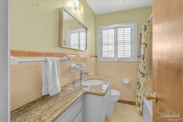 1813 Copley Dr, Pensacola, FL 32503