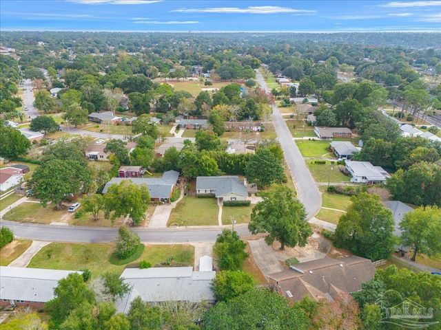 1813 Copley Dr, Pensacola, FL 32503