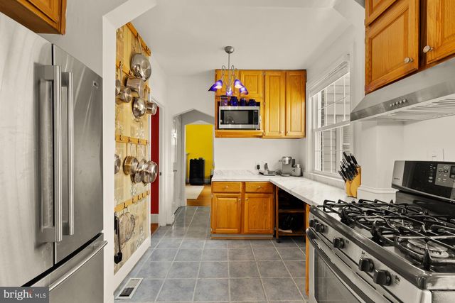 7932 ORCHID ST NW, Washington, DC 20012