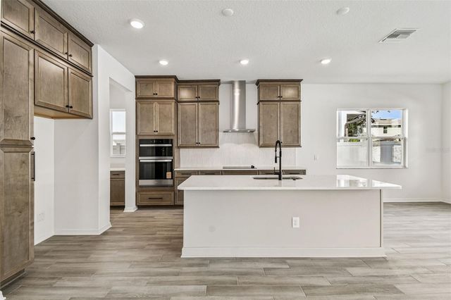 3111 W NASSAU STREET, Tampa, FL 33607