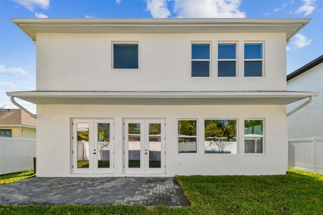 3111 W NASSAU STREET, Tampa, FL 33607